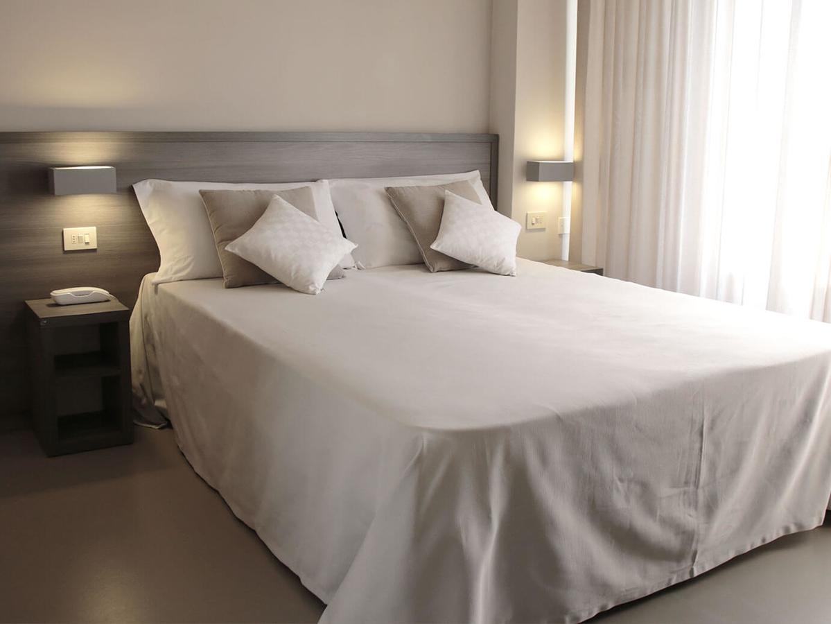 Hotel Crystal Marina di Pietrasanta Luaran gambar